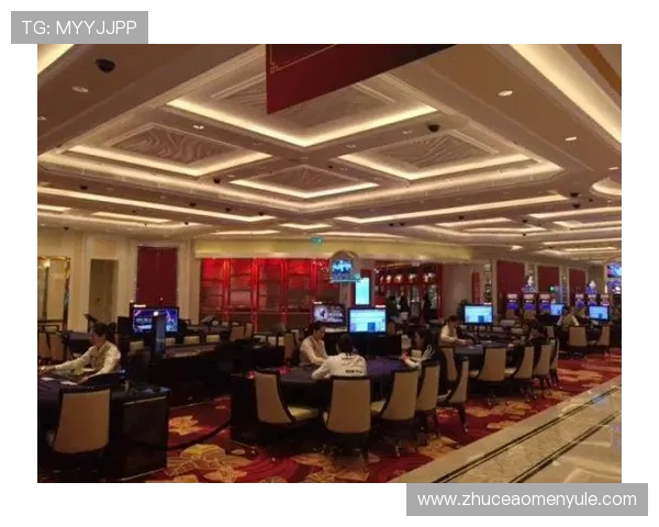 澳门百老汇的整体面积和规模大小对比其他娱乐场所的优势