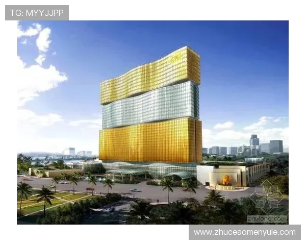 澳门美高梅金殿酒店的客房设计优雅，配备现代化设施，打造舒适的休憩空间